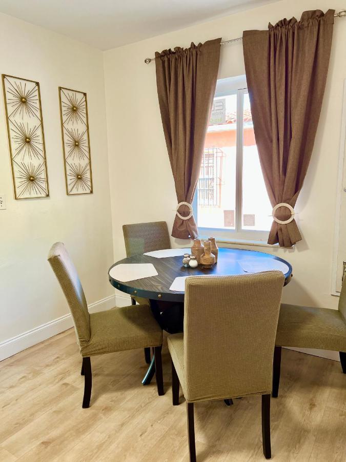 Appartement Enchanting Cozy 10 Min Away From Airport, Calle 8, Brickell, Coral Gables, The And More!